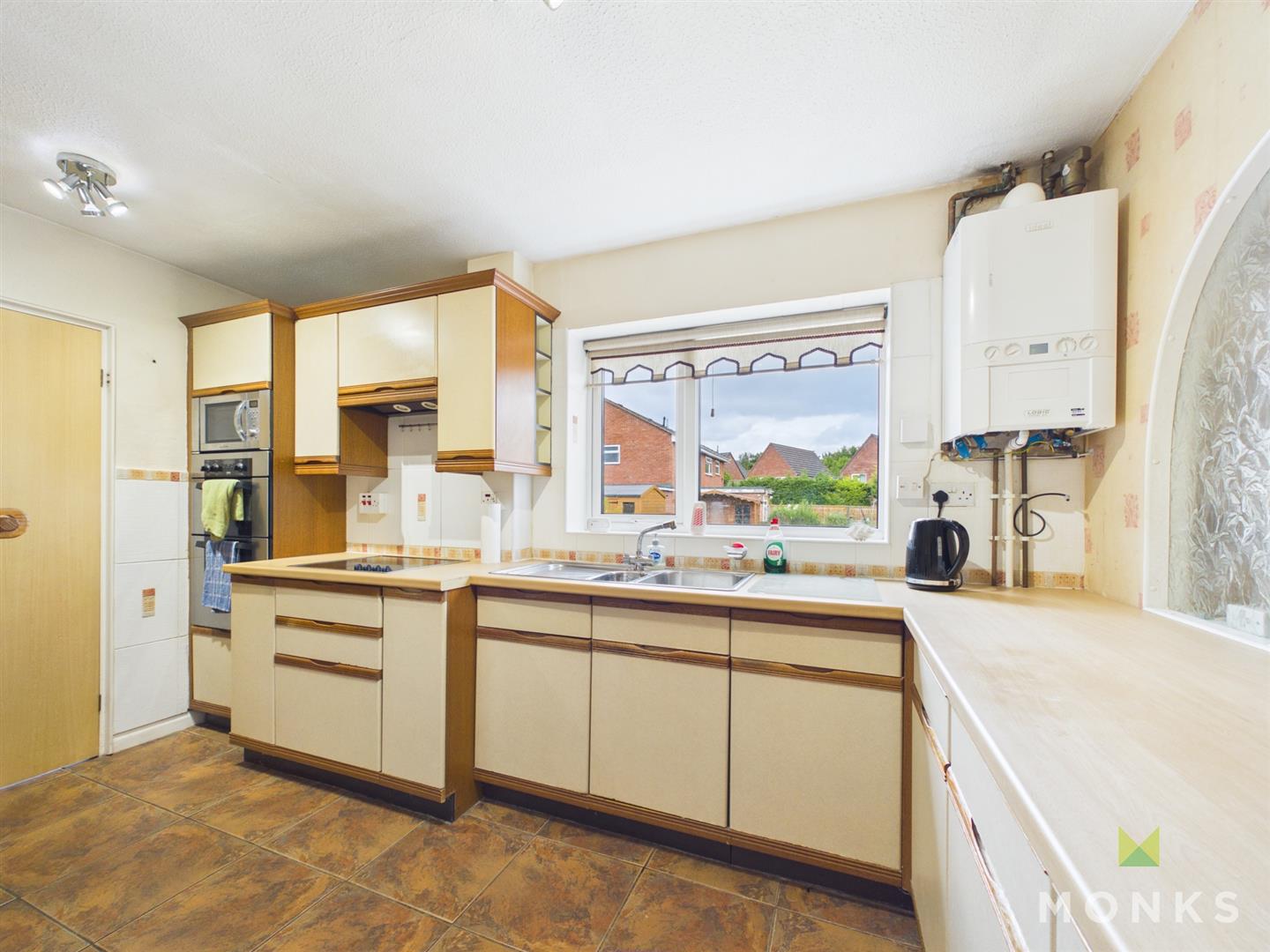 11 Whittington Close, Shrewsbury, SY1 4TG For Sale